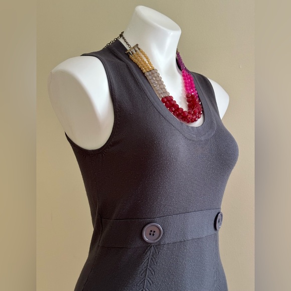 Lapis Gray/Blue Sleeveless Body con Dress SZ M Pull Over 2 Big Buttons I… - Picture 5 of 11